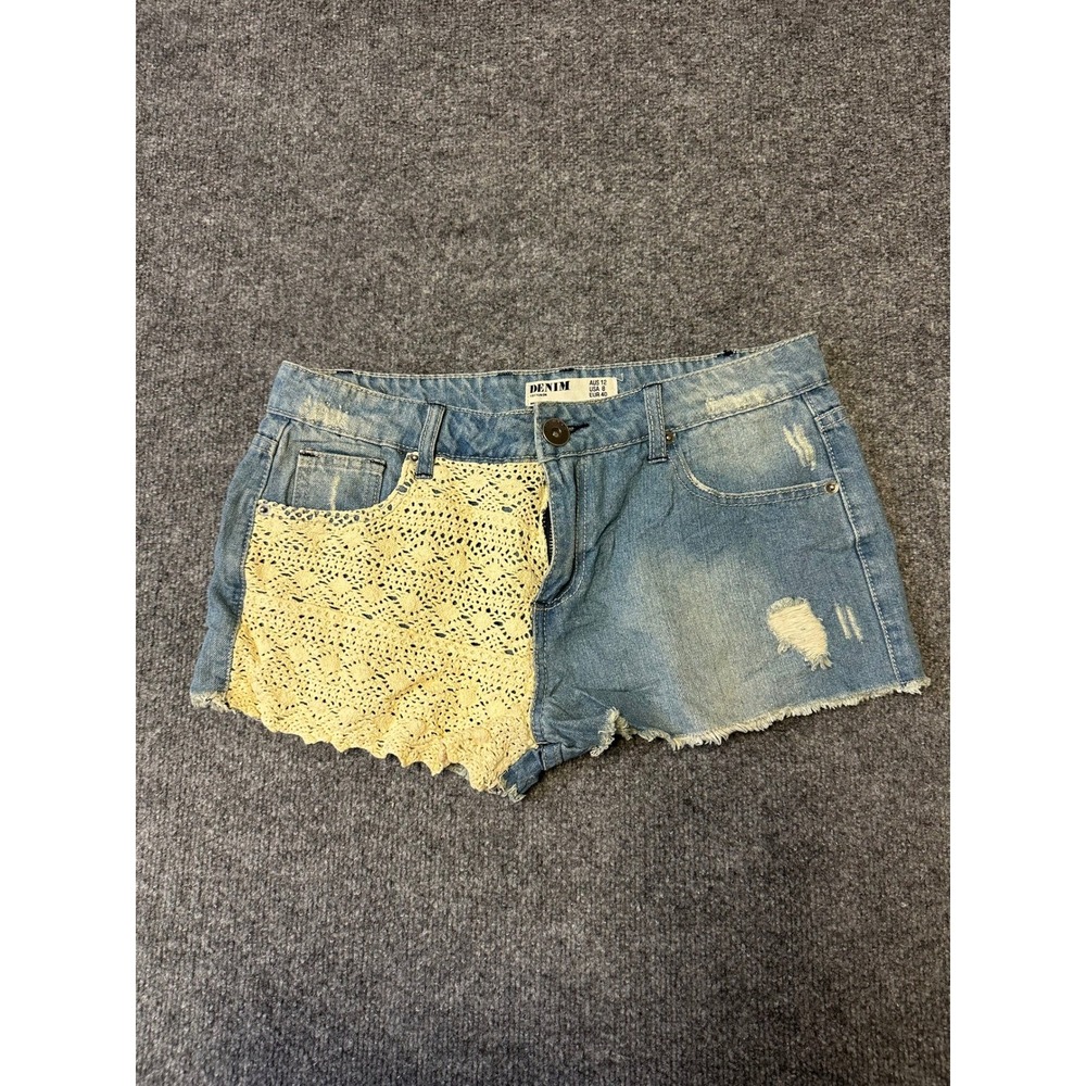 Cotton On Shorts Womens Size 8 Blue Denim Crochet Lace Panel Distressed Boho Raw